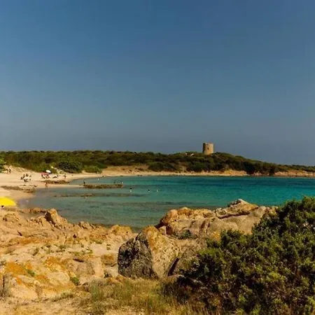Viletta Bifamiliare Villaggio Baia Vignola Holiday home Aglientu