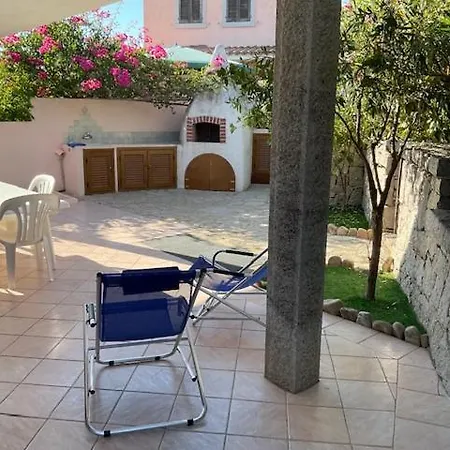 Viletta Bifamiliare Villaggio Baia Vignola Holiday home